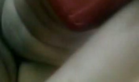 زوجين شابين مع غرفة صور سكس عربي روعه معيشة كبيرة